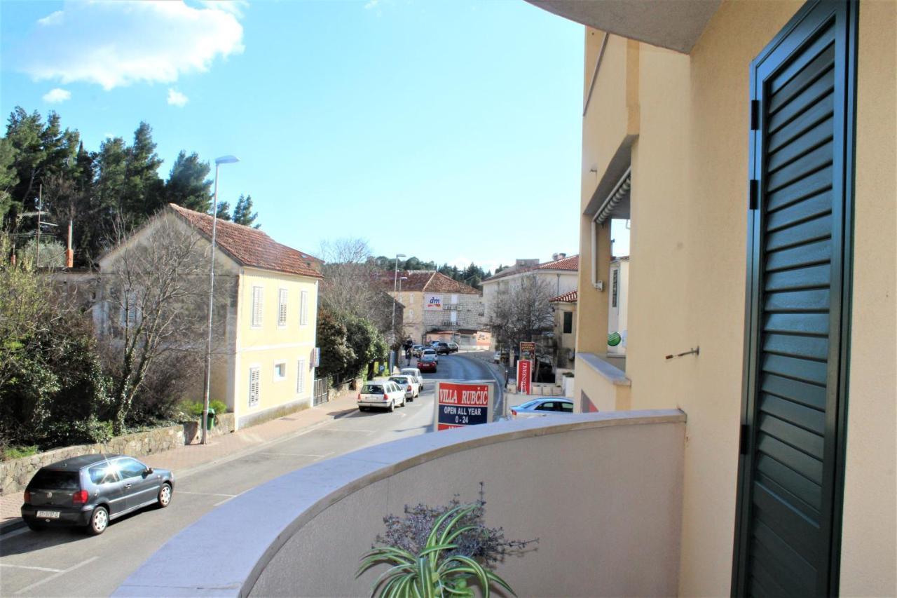 מאקרסקה City Center Apartments Miro מראה חיצוני תמונה
