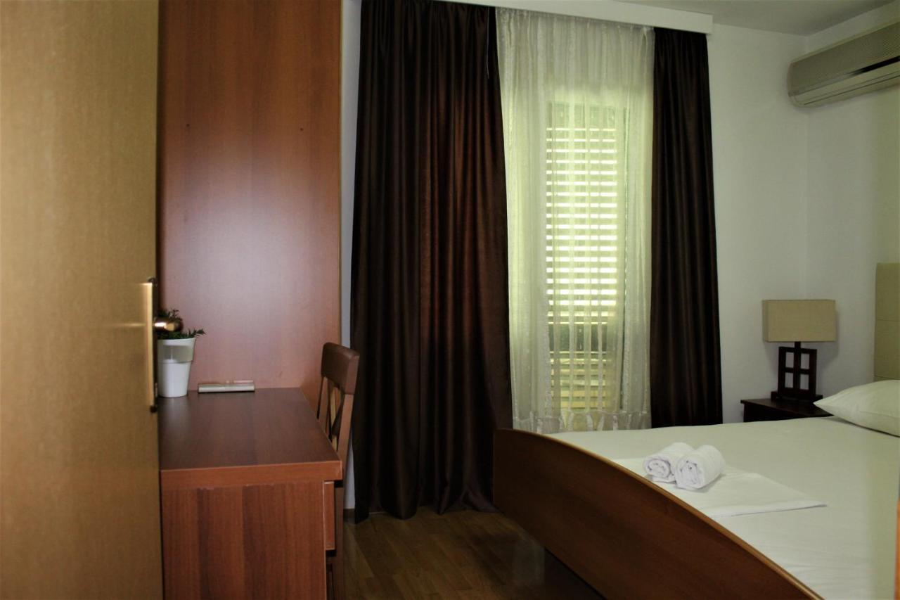 מאקרסקה City Center Apartments Miro מראה חיצוני תמונה