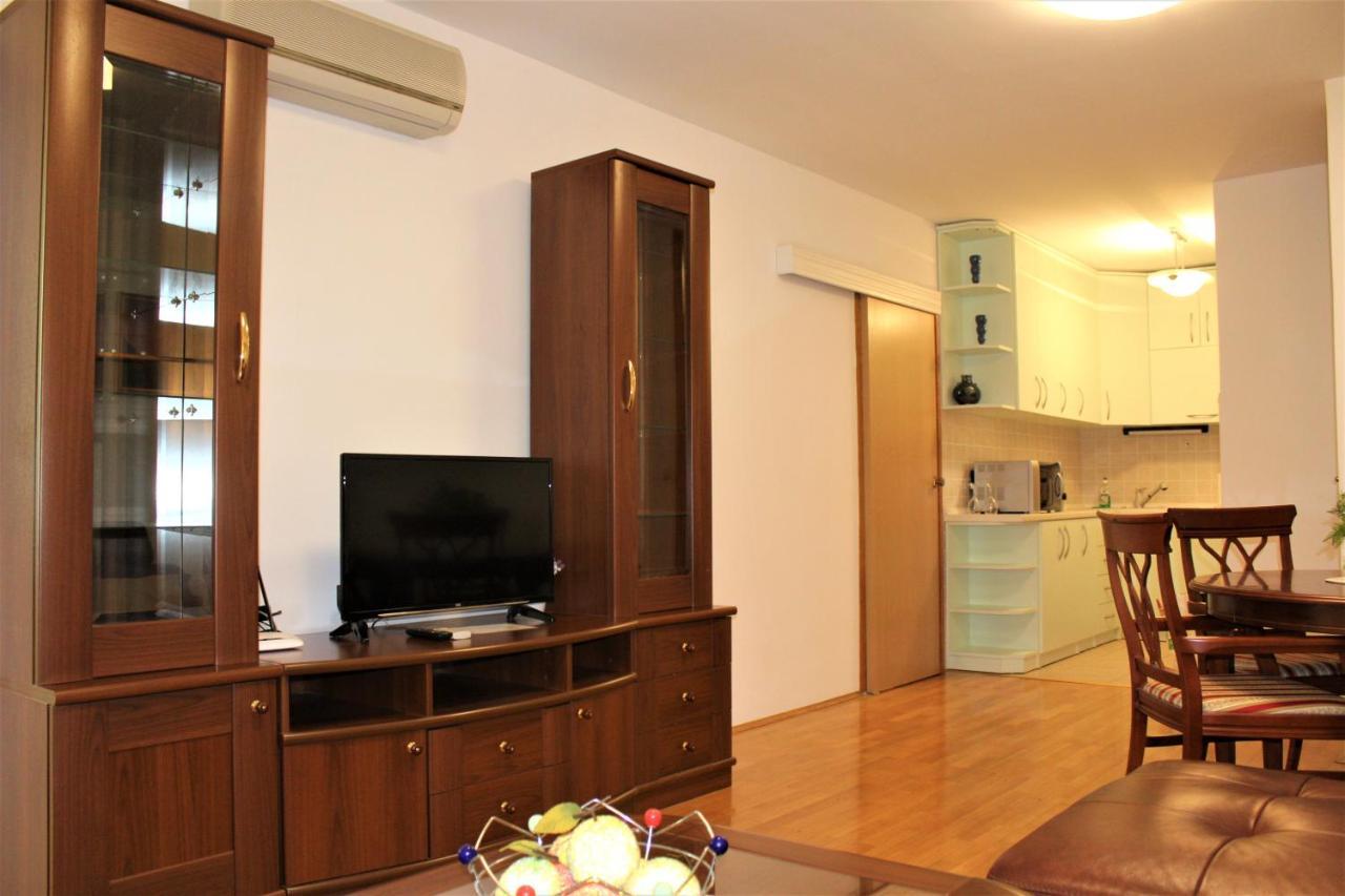 מאקרסקה City Center Apartments Miro מראה חיצוני תמונה