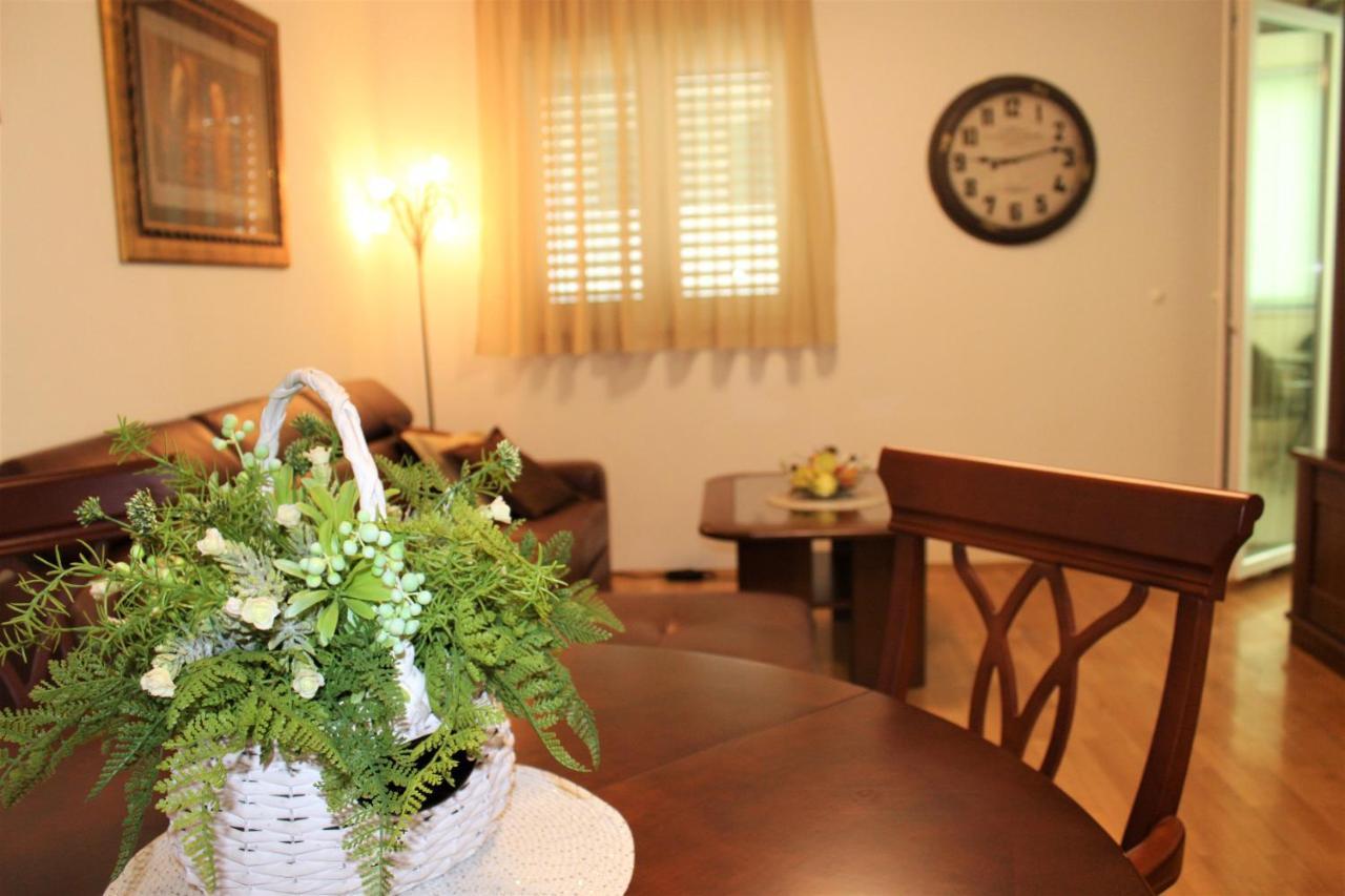 מאקרסקה City Center Apartments Miro מראה חיצוני תמונה