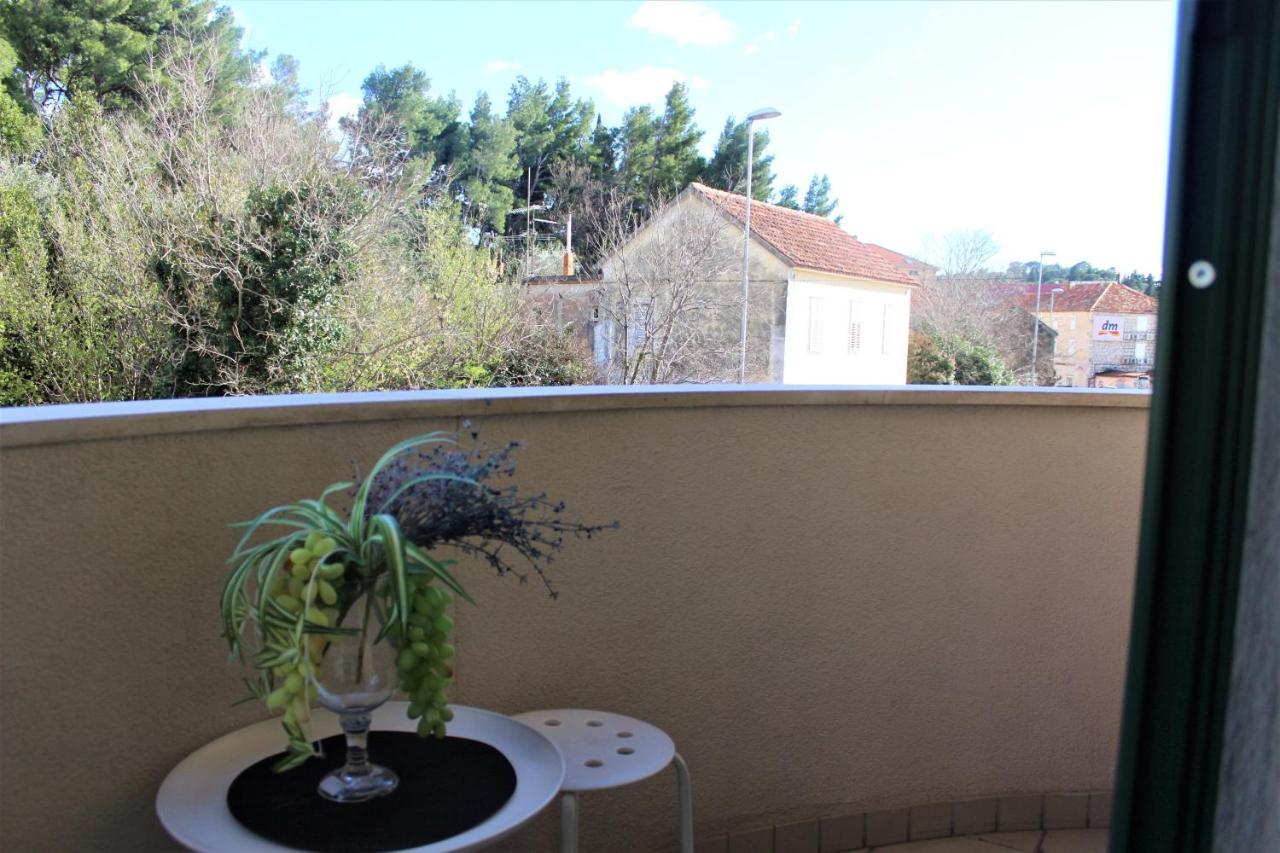 מאקרסקה City Center Apartments Miro מראה חיצוני תמונה